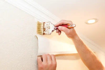 Pose de papier peint à Chanverrie — revêtements muraux et toiles de verre